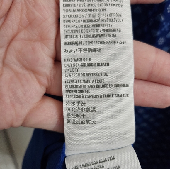 Hollister Dress with Sequins - Picture 10 of 10